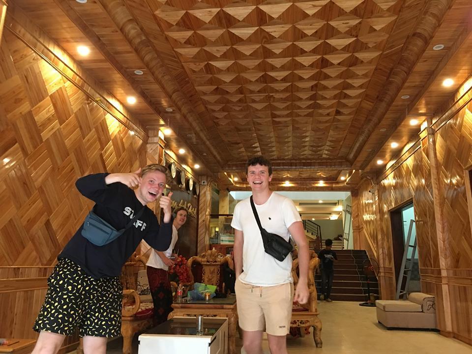 Hometravel Sapa Exterior photo